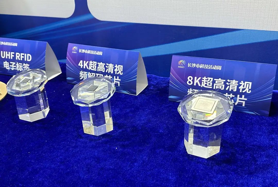 PG�齫������Ѱ�����-pg�齫�����������°��ȫ-��ɫ��Դ��